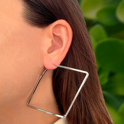 Aretes Gran Cuadro Plateado  C673