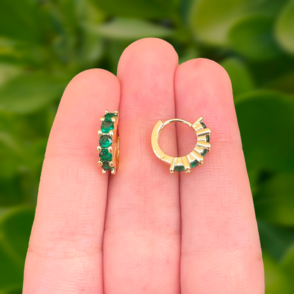 Aretes Mini Arracada Zirconia Verde Chapa de Oro  Az224
