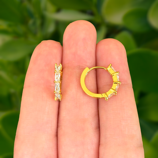 Aretes Arracada Zirconia Blanca Chapa de Oro Az323