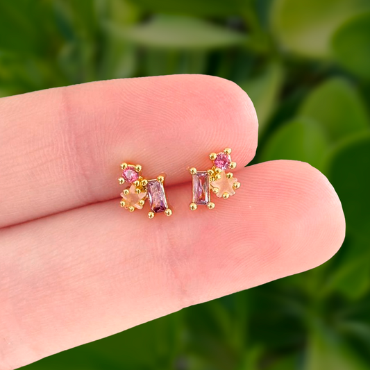 Aretes Piedritas Lilas y Rosas Chapa de Oro   Az396