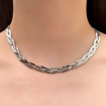 Collar Trenzado Plateado Acero Inoxidable 2T4