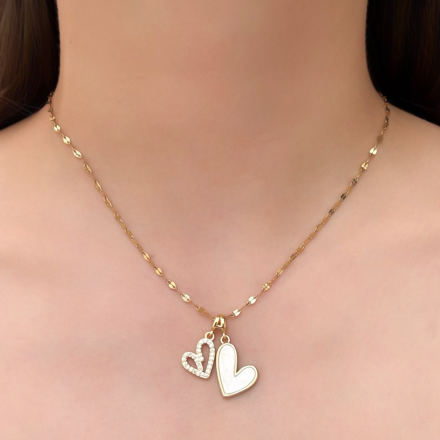 Collar Dorado Corazones Blanco y de Zirconias Acero Inoxidable 1Y2