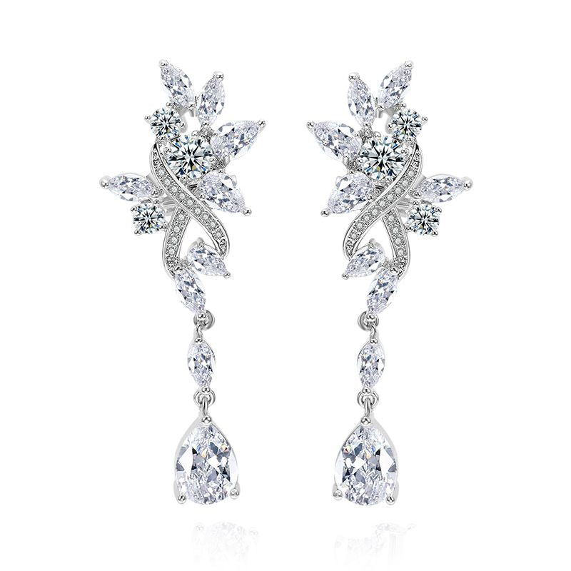 Aretes Plateados Largos con Zirconias Chapa de Oro