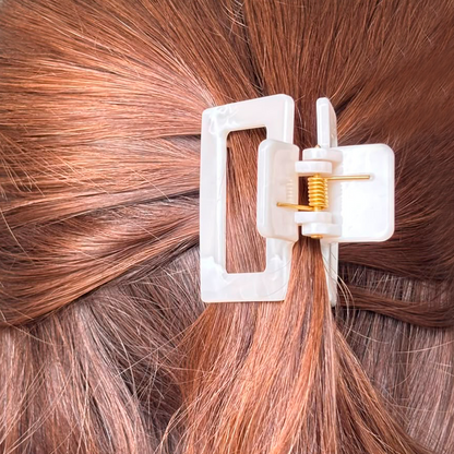 Pinza para Pelo Blanco Crema