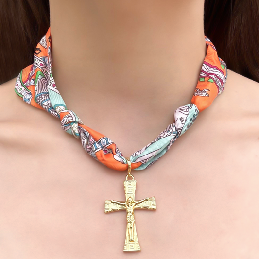 Collar de Cinta Estampada Cruz Acero Inoxidable 4E3