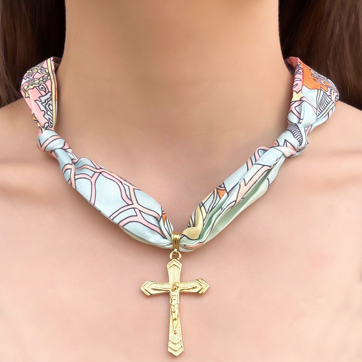 Collar de Cinta Estampada Cruz Acero Inoxidable 4E16