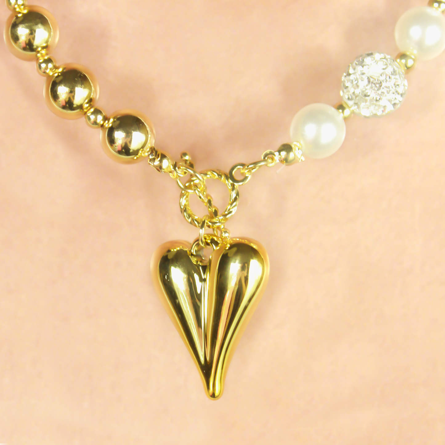 Collar Perlas Blancas y Doradas Corazon 2BB8