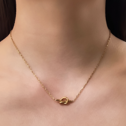 Collar Nudo Dorado Acero Inoxidable 1E4