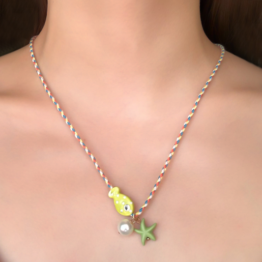 Collar de Hilo Pez y Estrella Verde Limón C623