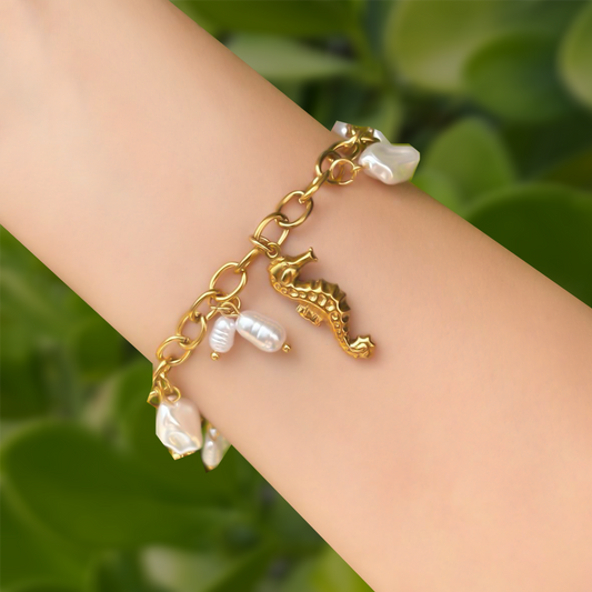 Pulsera Dorada Charms Verano  Acero Inoxidable 1B7