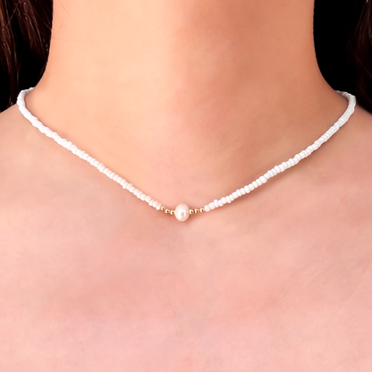 Collar Cuentas Blancas con Perla 1X6