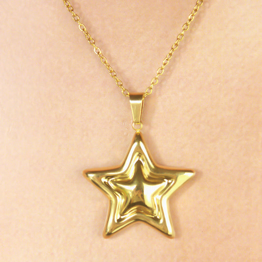 Collar Estrella Dorada Acero Inoxidable  2M1