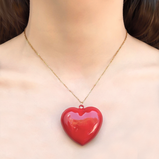 Collar Dorado Corazón Grande Rojo 2R1
