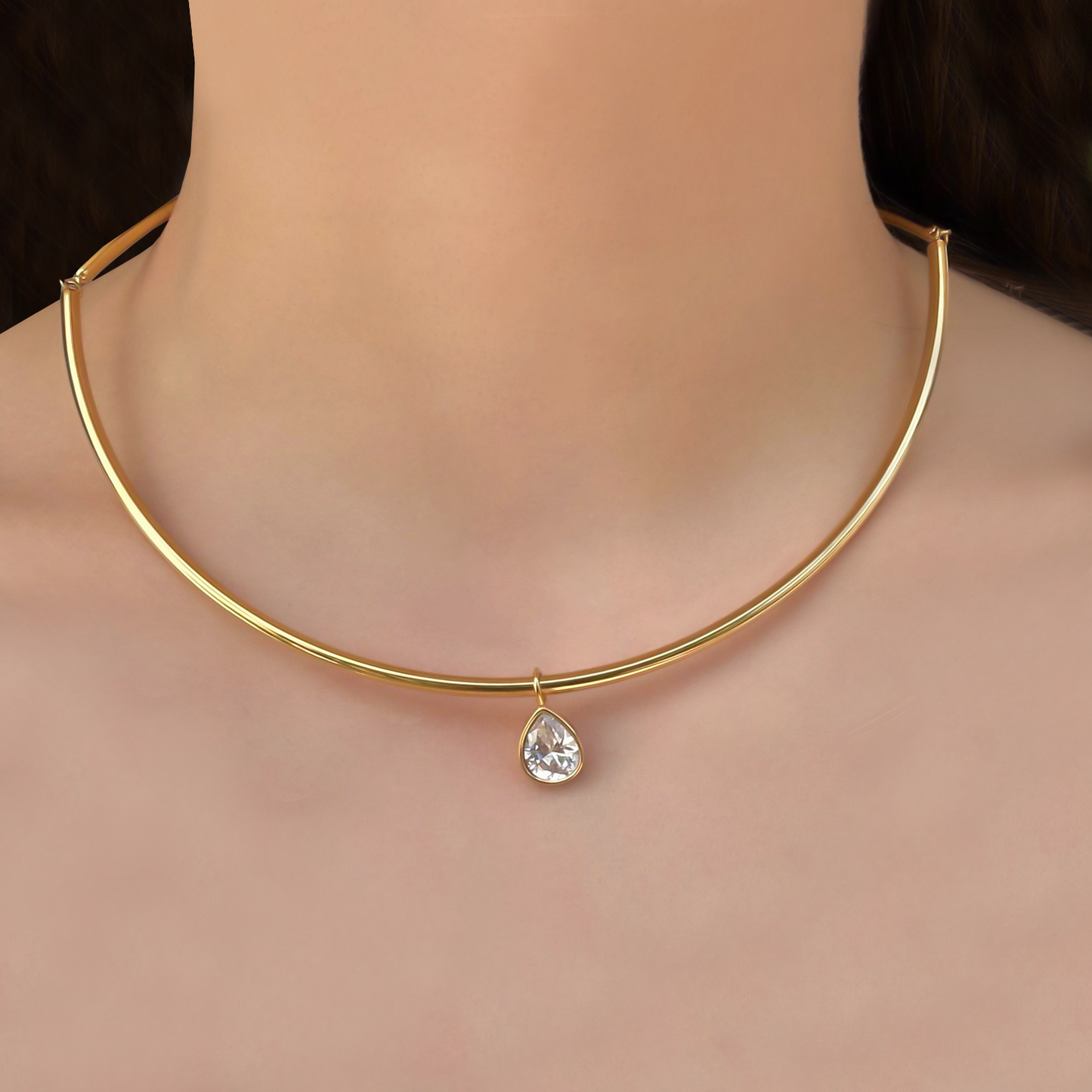 Collar Dorado Con Zirconia Gota Acero inoxidable 1AA2