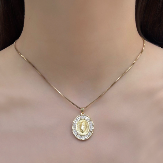 Collar Virgen Guadalupe Chapa de Oro  1XX3
