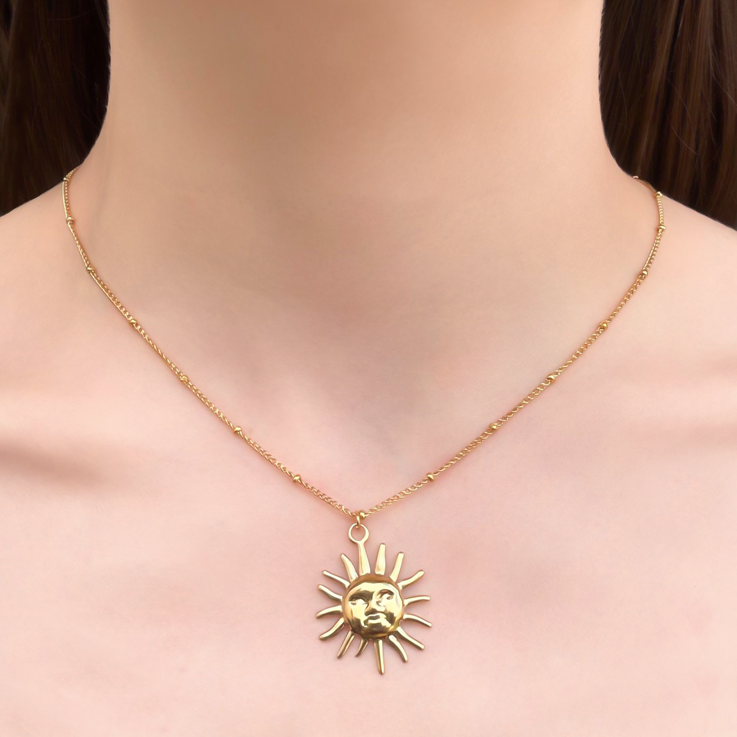 Collar Dorado Señor Sol  1L8