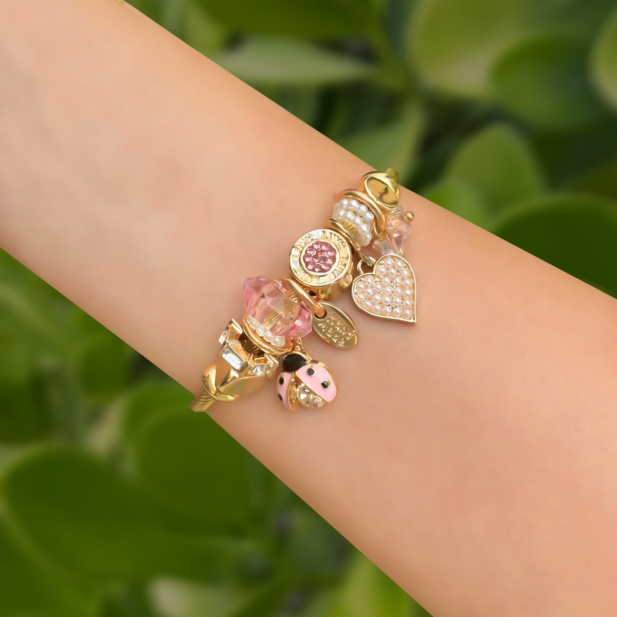 Pulsera Dorada Charms Acero Inoxidable