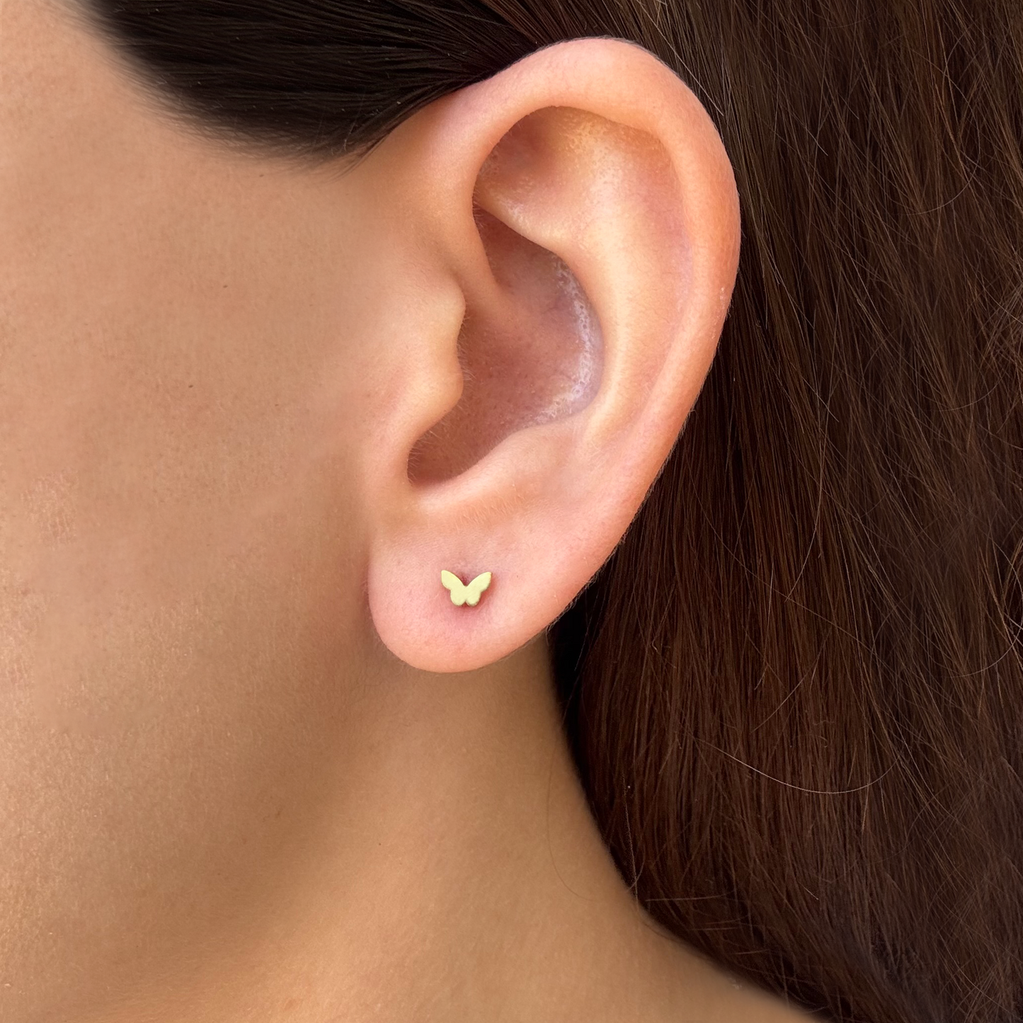 Aretes Dorados Piercing Mini Mariposa  Acero Inoxidable 1N4