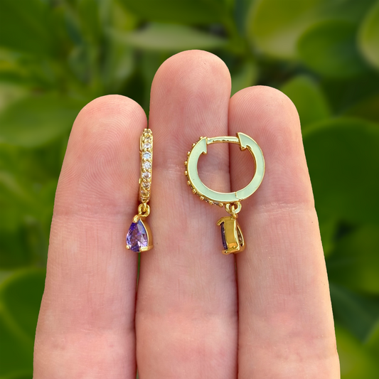 Aretes Arracada Dorada Zirconia Morada Chapa de Oro Az423