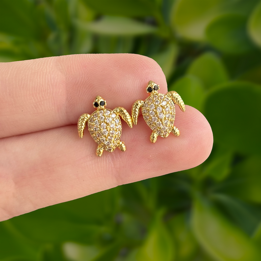 Aretes Tortuga Dorada Zirconia Negra Chapa de Oro Az169