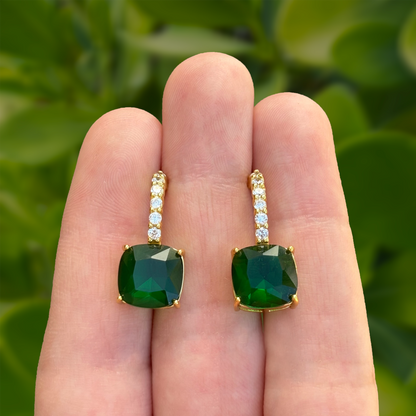 Aretes Arracada Dorada Zirconia Verde Chapa de Oro C635