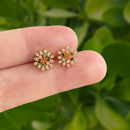Aretes Dorados Flor con Zirconias de Colores Chapa de Oro Az25