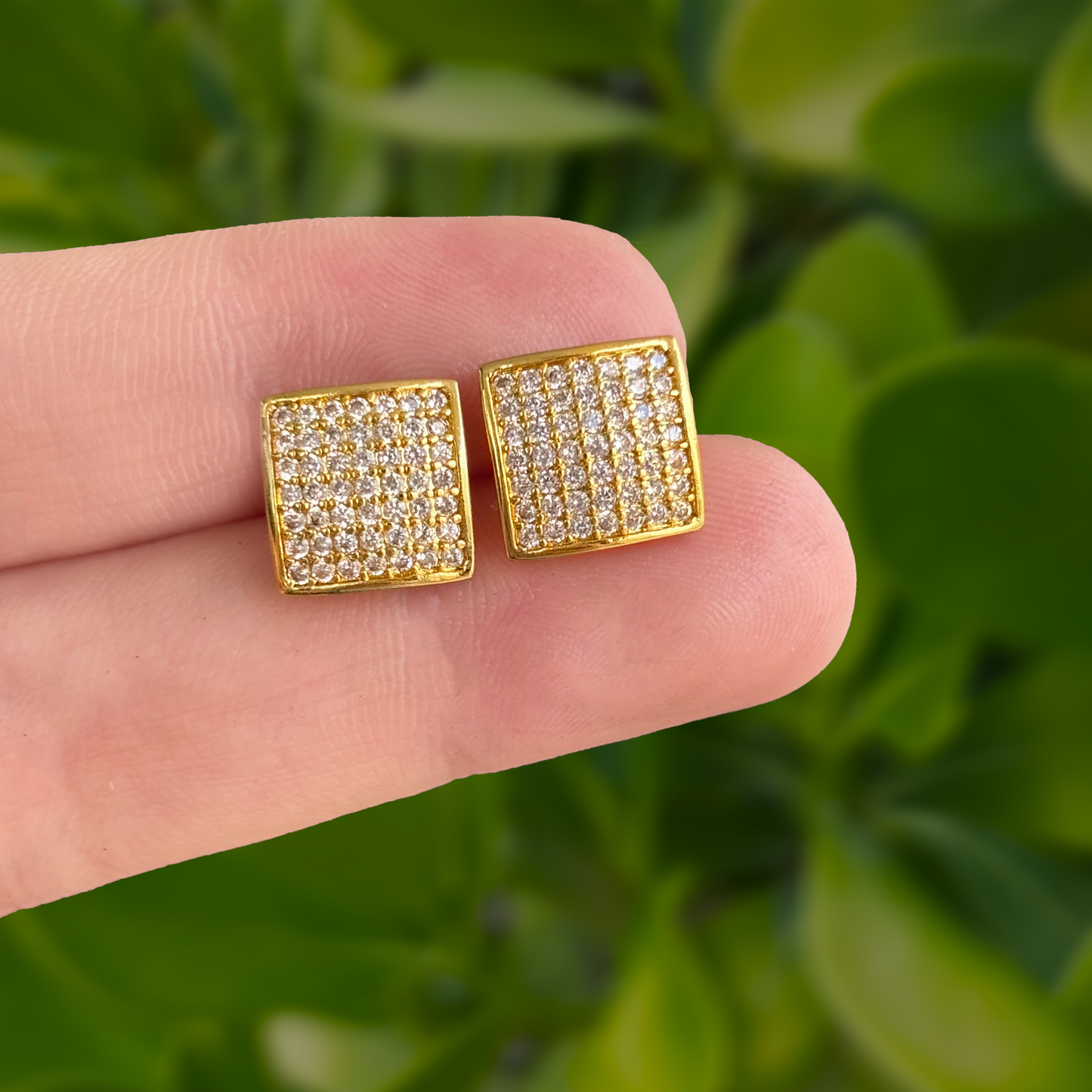 Aretes Cuadro Dorado con Zirconias Chapa de Oro Az147