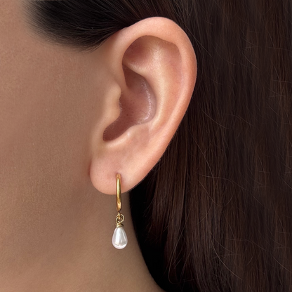Aretes Dorados Gota de Perla  Acero Inoxidable  2B7