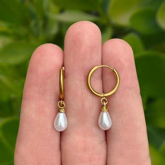 Aretes Dorados Gota de Perla  Acero Inoxidable  2B7
