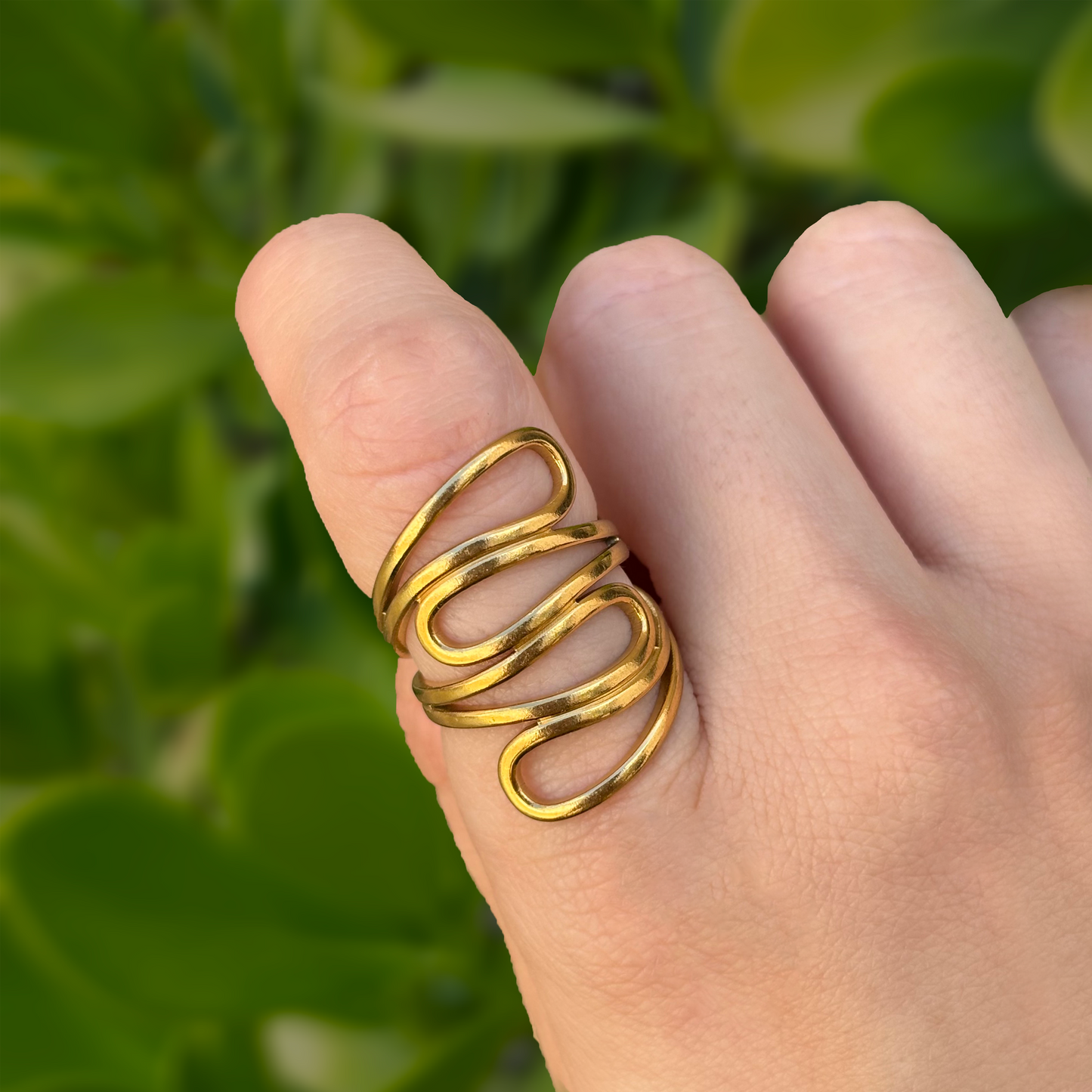 Anillo Irregular Dorado Talla 6 Acero Inoxidable 1E4
