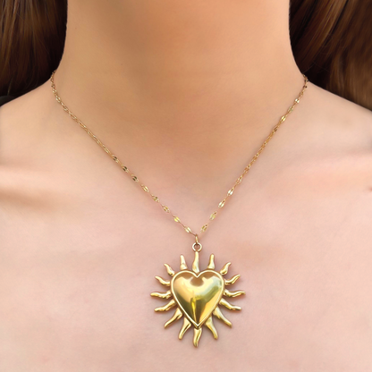 Collar Dorado Corazón Sol Acero Inoxidable 1H5