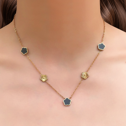 Collar Dorado Trebol Negro Acero Inoxidable