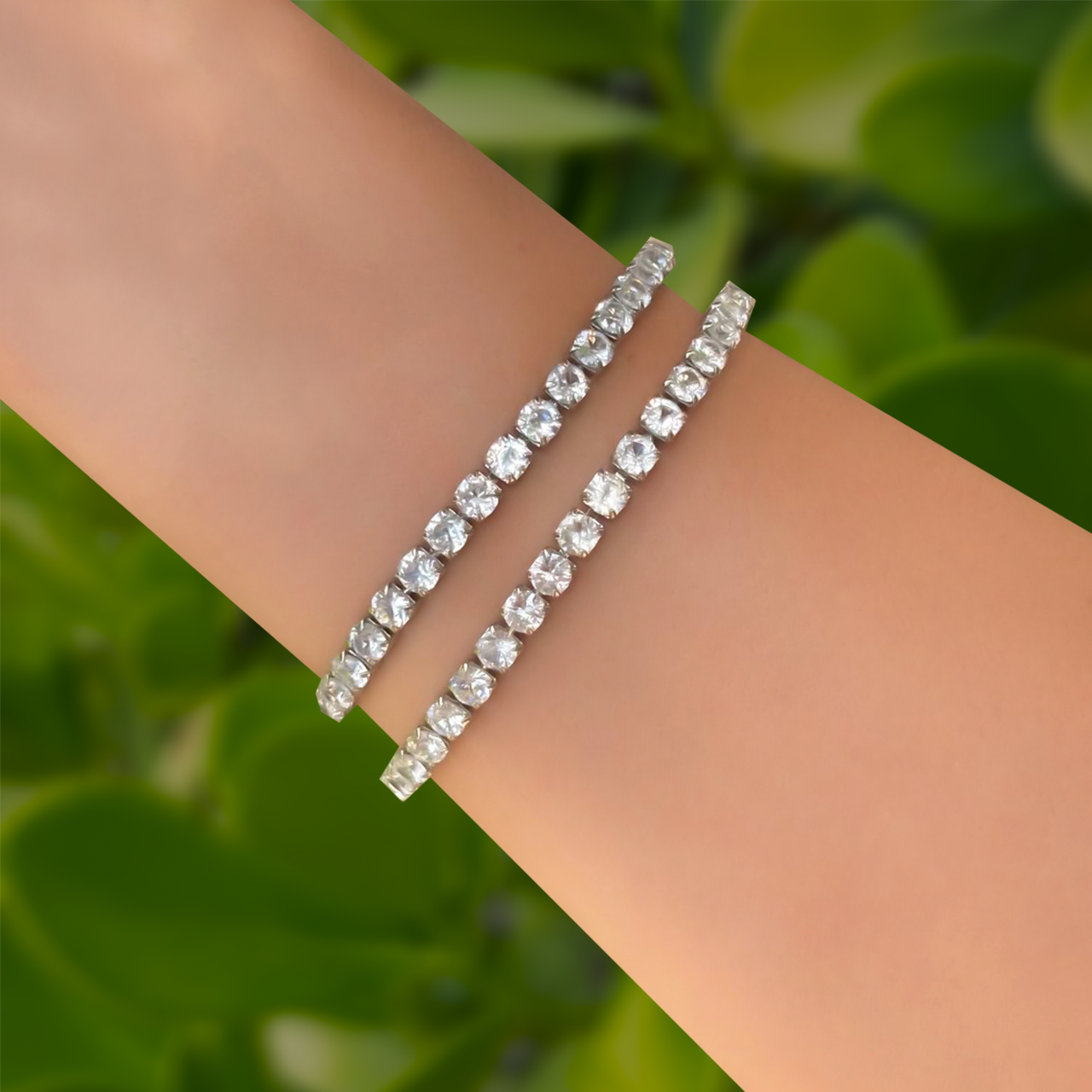 Dos Pulseras Plateadas y Zirconias Acero de Titanio