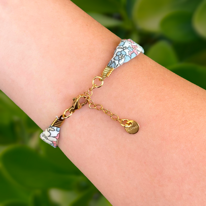 Pulsera Tela y Placa Dorada Acero Inoxidable 1N3