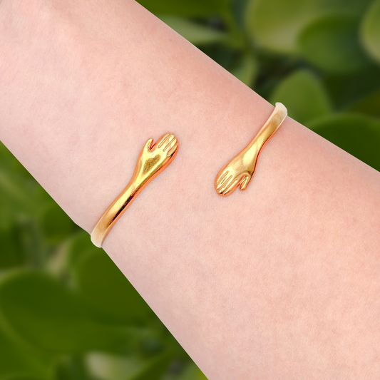 Pulsera Dorada Abrazo Acero Inoxidable  1U5