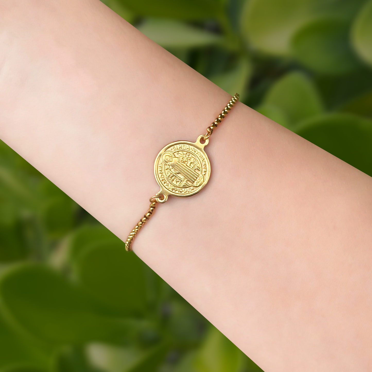 Pulsera Dorada San Benito Acero Inoxidable  1x2
