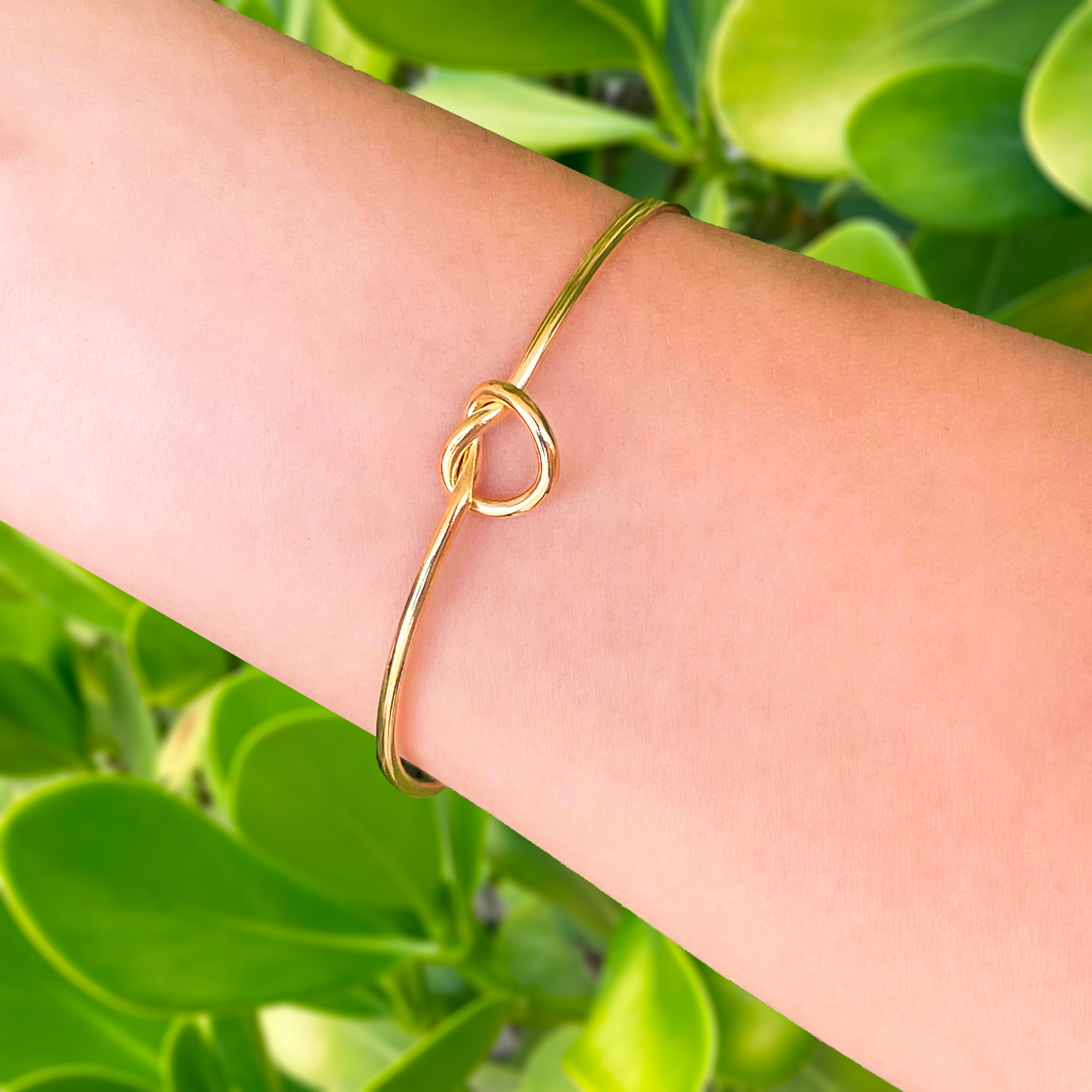 Pulsera Dorada Nudo Acero Inoxidable  2E4