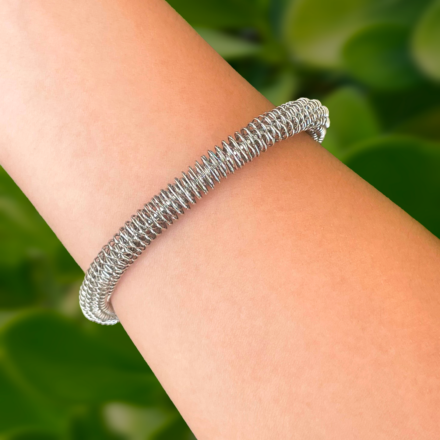 Pulsera Plateada Tejida Metálica 1i1