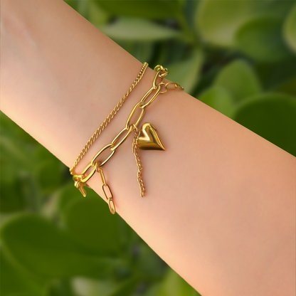 Pulsera Dorada Doble Charms Corazón Acero Inoxidable 2S4