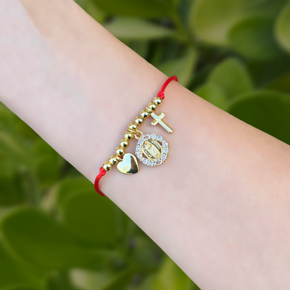 Pulsera Dorada Hilo Rojo Cruz Corazon Medalla