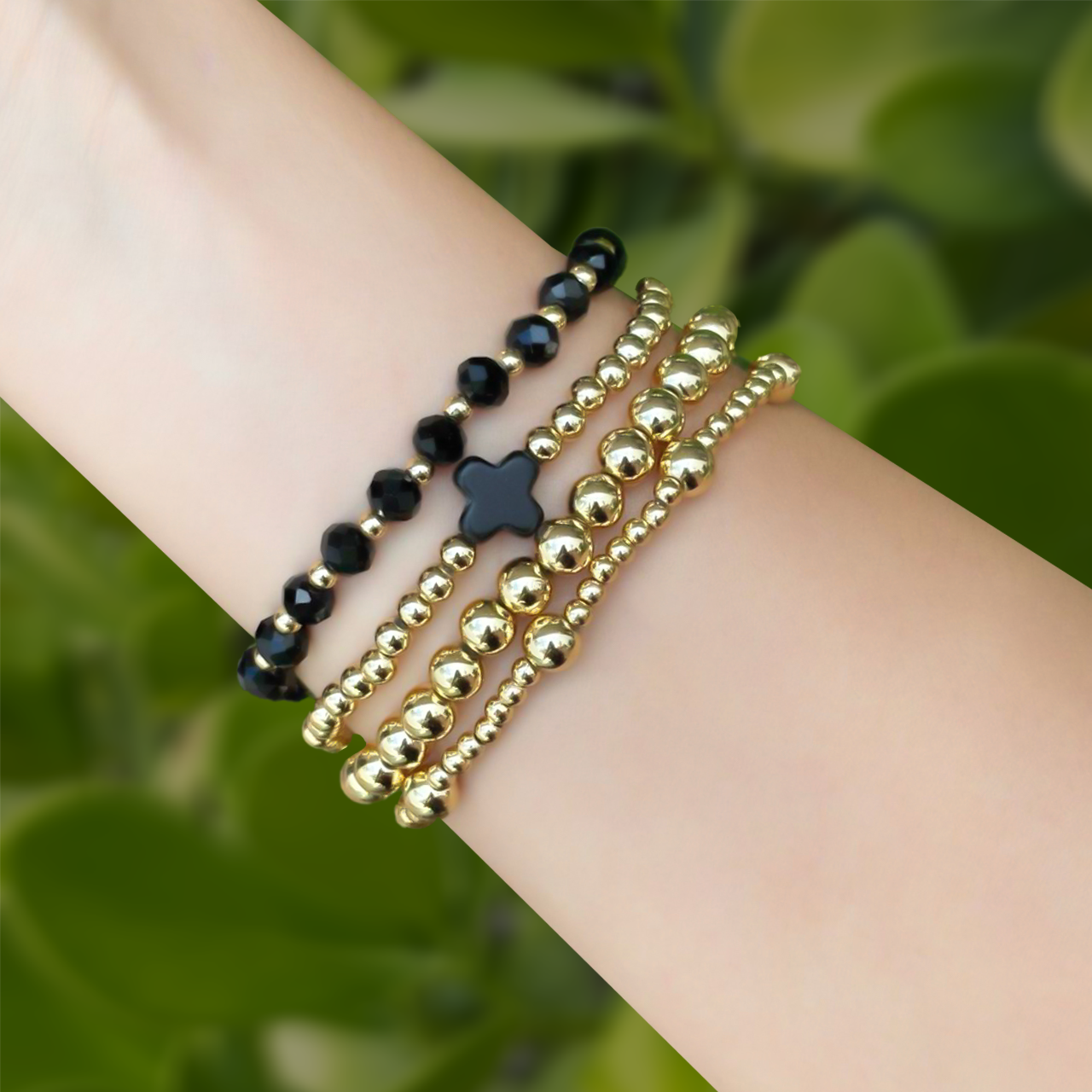 Set 4 Pulseras Doradas Bolitas y Cruz 1xx2