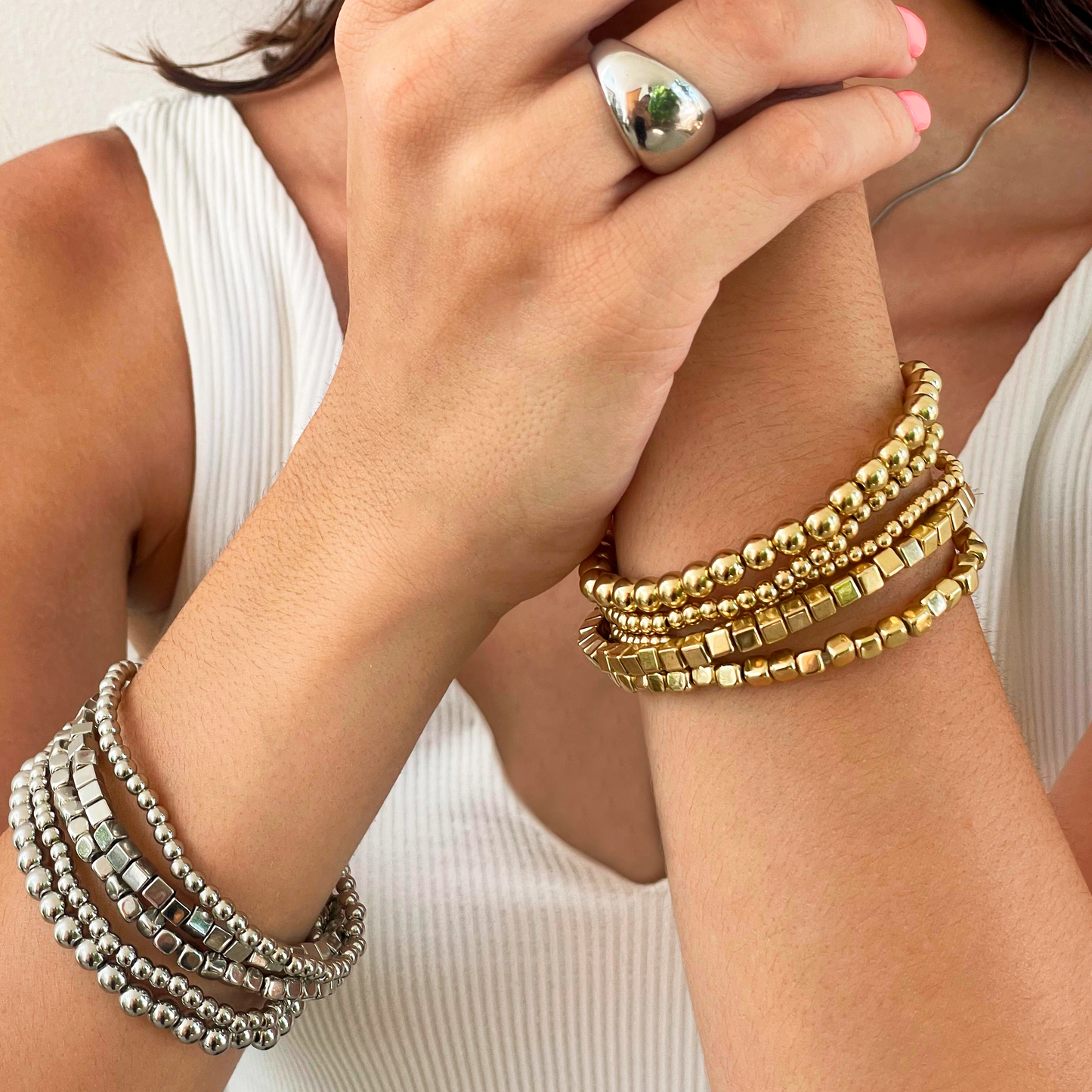 Set 5 Pulseras Doradas 1C2