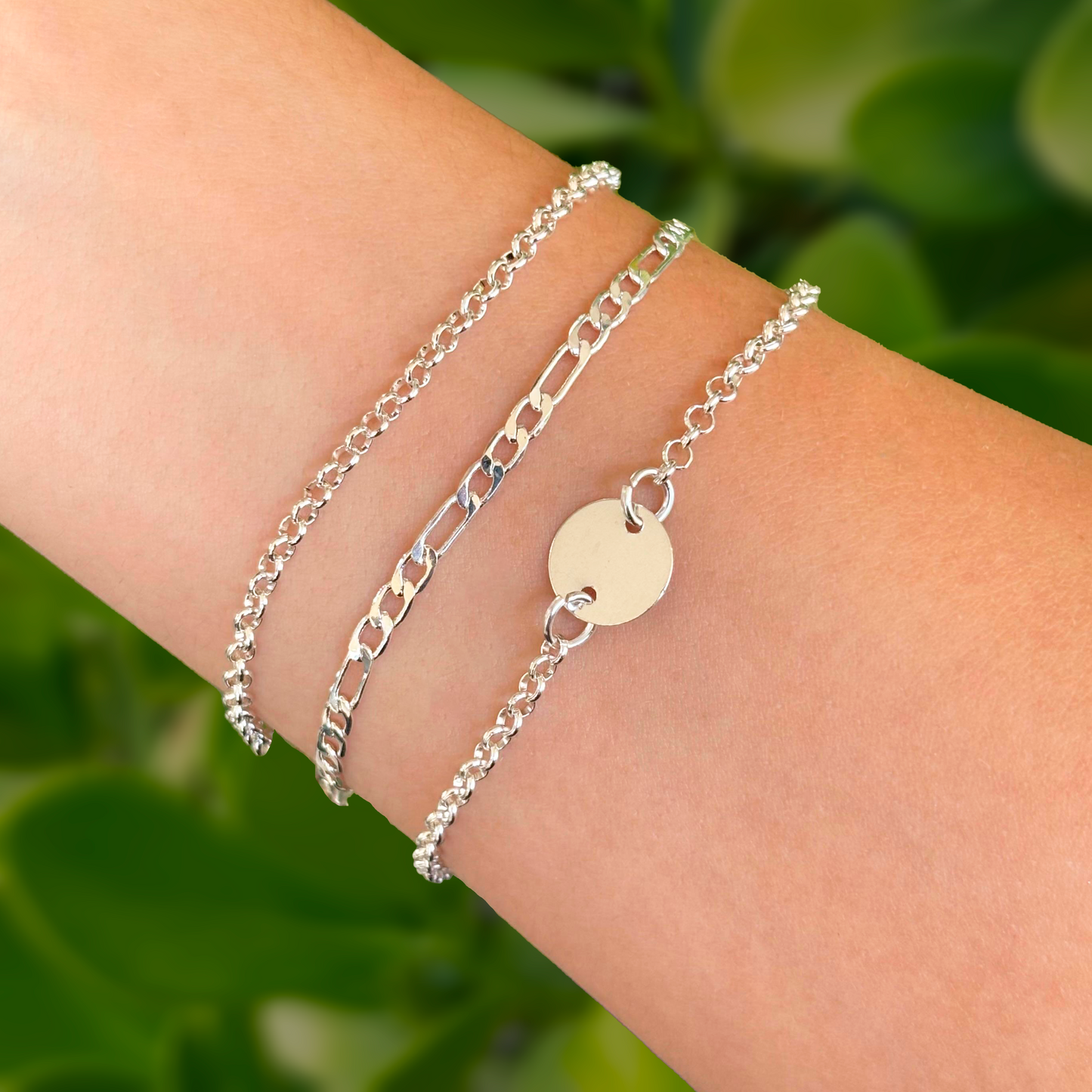 Set 3 Pulseras Color Plata Blanca 1U2