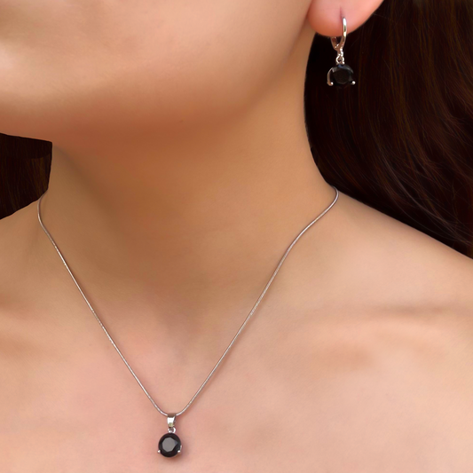 Collar y Aretes Cristal Negro Chapa de Oro C603