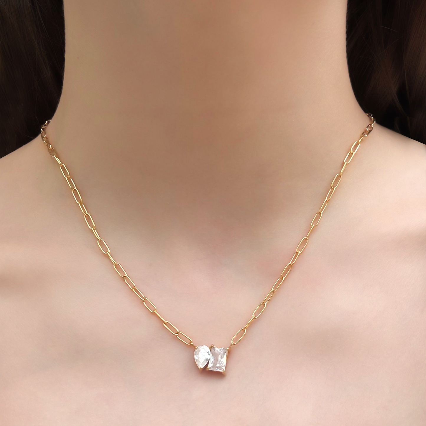 Collar Dorado Zirconias Acero Inoxidable  1o7