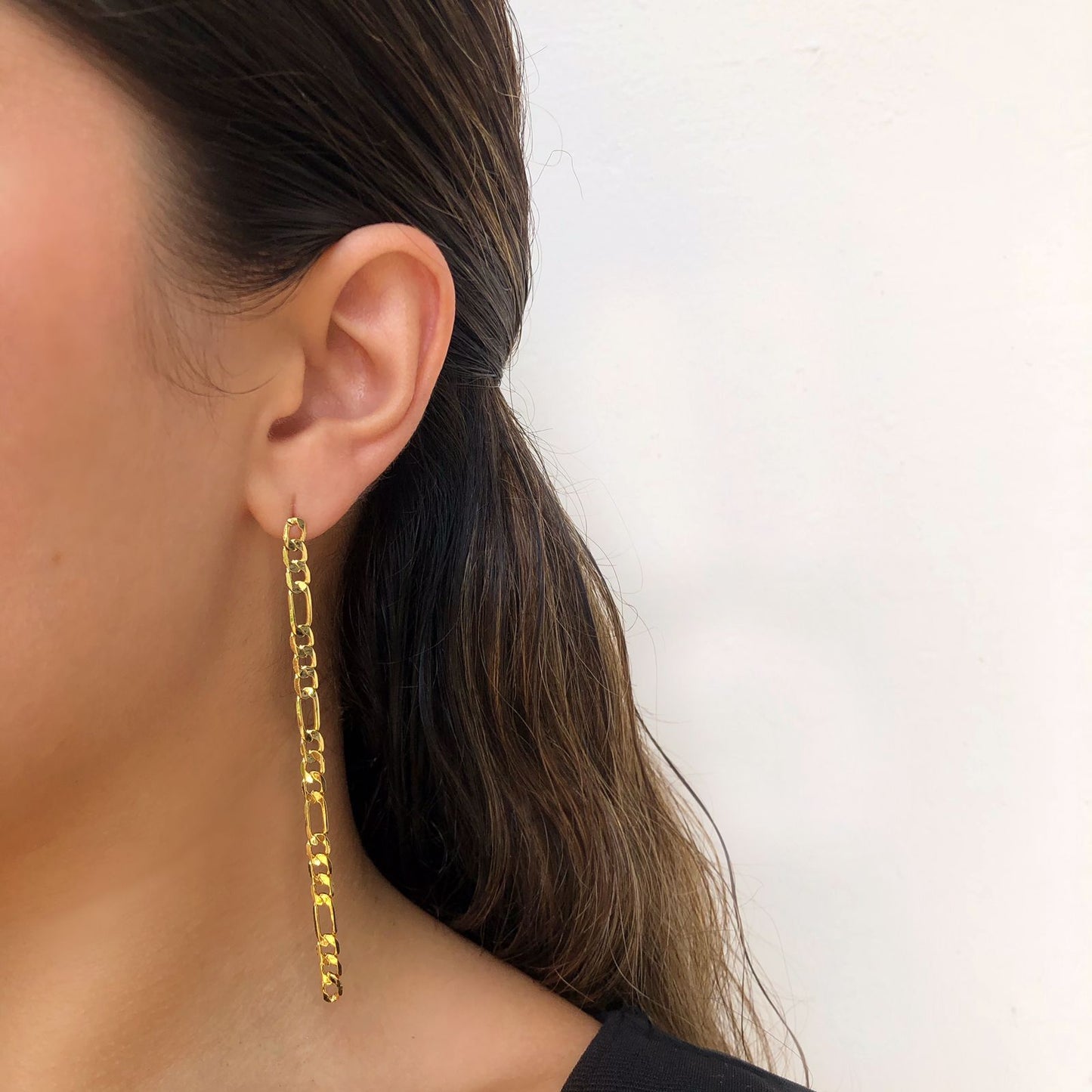 Aretes Cadena Chapa de Oro 18K Az253