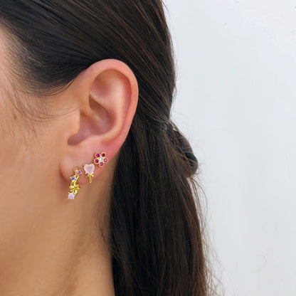 Aretes Flores Magenta Chapa de Oro Az142