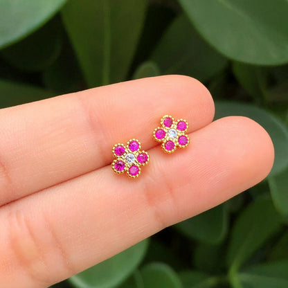 Aretes Flores Magenta Chapa de Oro Az142