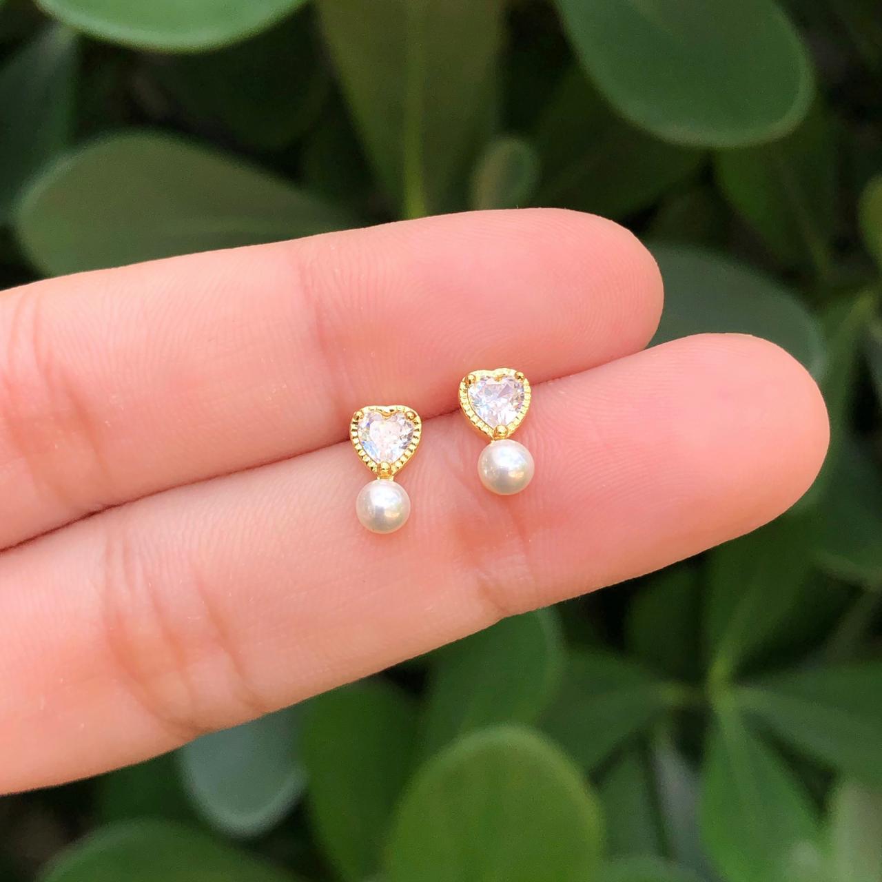 Aretes Corazón Chapa de Oro R742