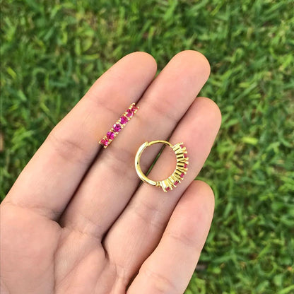 Aretes Arracada Dorada Zirconia Magenta Chapa de Oro